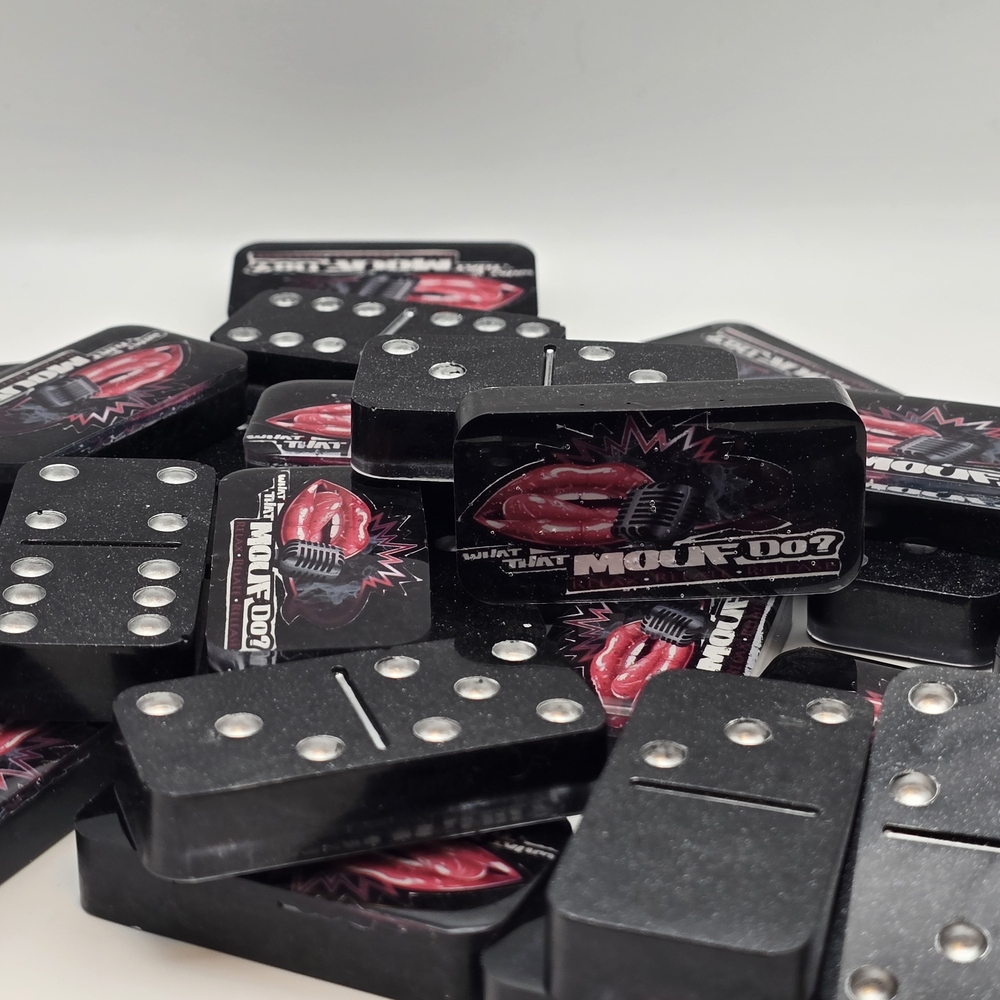 Custom Graphic Domino Set - Picture 3 of 7